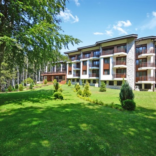 Семейна почивка в истински дом на културата с Нощувка за до 4 души в семеен апартамент в Хотел Еделвайс на връх Бузлуджа от Makaroon Семейна почивка в истински дом на културата с Нощувка за до 4 души в семеен апартамент в Хотел Еделвайс на връх Бузлуджа от Makaroon