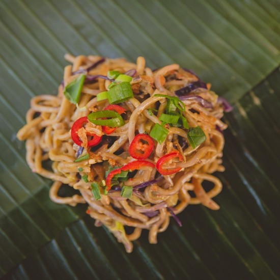 Индонезийска кухня: Дегустация на седемстепенно меню за двама - Всички Артикули - 80.00 | Makaroon.bg Индонезийска кухня: Дегустация на седемстепенно меню за двама | Makaroon.bg