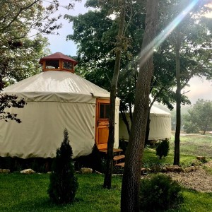 Нощувка в Исторически парк край Варна и туристическа обиколка с екскурзовод на с. Неофит Рилски 