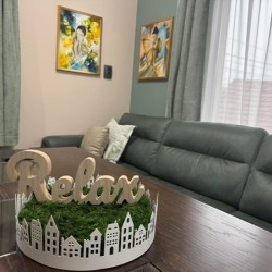 Една нощувка за до 6 души в самостоятелна къща за гости Камберови, гр. Калофер  - спокойствие в подножието на връх Ботев