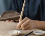 Пренесете в света на азиатските ритуали и изкуства с порцелан и златни нишки с Кинцуги работилница във Велико Търново от Makaroon