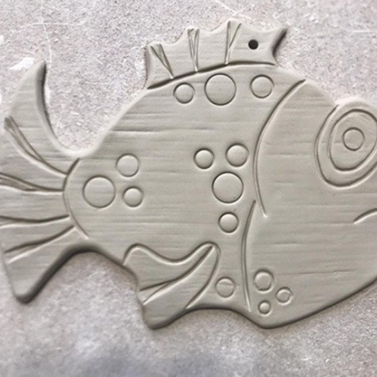 Разкрийте творческия си потенциал с Работилница по художествена керамика в Център за приложни изкуства и занаяти „Къщата“ от Makaroon