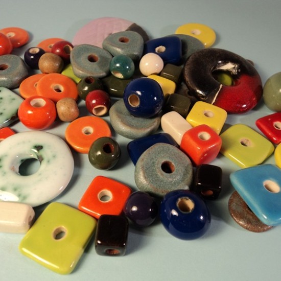 Разкрийте творческия си потенциал с Работилница по художествена керамика в Център за приложни изкуства и занаяти „Къщата“ от Makaroon