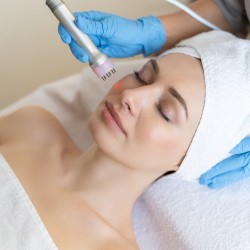 Beautiful and firm skin without wrinkles with Radiofrequency facelift in Plovdiv Beautiful and firm skin without wrinkles with Radiofrequency facelift in Plovdiv