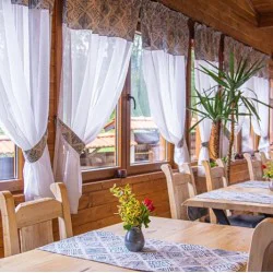 3-степенна испанска вечеря за двама в La Barraka Bistro в с. Говедарци