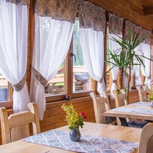 3-степенна испанска вечеря за двама в La Barraka Bistro в с. Говедарци