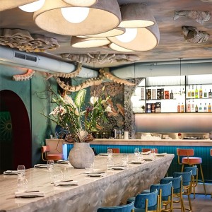 Опознайте вкусните тайни на Азия с 6-степенна вечеря за двама в ресторант MIZU Sofia с Chef Lee 