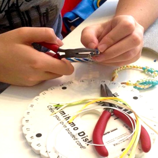 Индивидуален семеен курс по изработка на бижута за майки с деца | Makaroon.bg