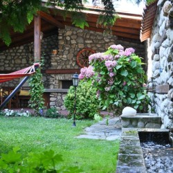 Заслужена почивка с „Уикенд в Marand Villas’’ – къщичка за трима в Банско Заслужена почивка с „Уикенд в Marand Villas’’ – къщичка за трима в Банско