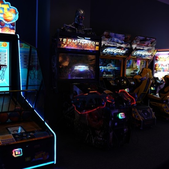 Играйте и се забавлявайте в центрове Mega fun - аркадни игри за всеки от Makaroon