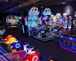 Играете и се забавлявайте в центрове Mega fun - аркадни игри за всеки от Makaroon