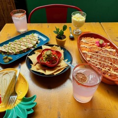 Мексиканска фиеста: Дегустация на четиристепенно меню за двама в Такотека