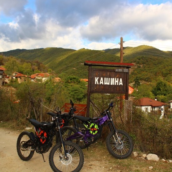 Посетете едни от най-забележителните места край Мелник с 2-часов тур с електрически мотор от Makaroon