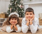 Christmas is even more magical with a Luxury Family Photoshoot from Makaroon