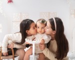 Christmas is even more magical with a Luxury Family Photoshoot from Makaroon