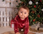Christmas is even more magical with a Luxury Family Photoshoot from Makaroon