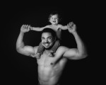 Capture the most intimate moments between you in photos with a Professional "Mom and Me" or "Dad and Me" Photo Session from Makaroon