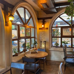 Насладете се на автентична пица с „Пица меню за двама в Opera Garden, Бургас“