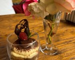 Подарете капка сладост с „Десертно меню за двама в Opera Garden, Бургас“ от Makaroon