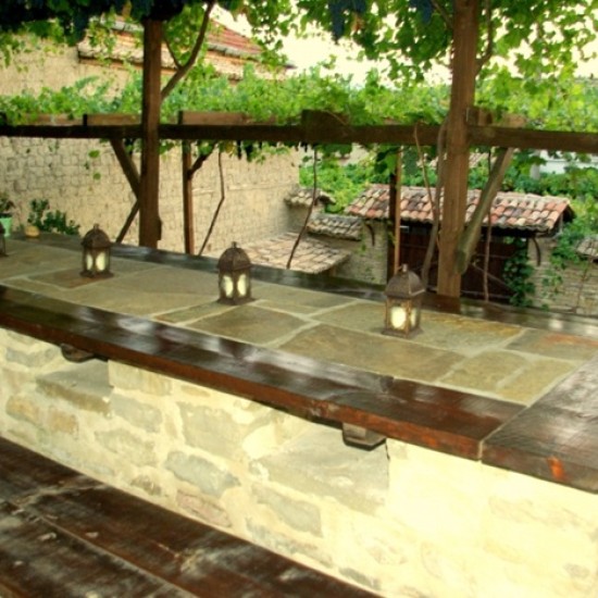 Подарете си пълноценен отдих с усещане за автентичност с нощувка за двама в Етно хотел Осмарски къщи от Makaroon Подарете си пълноценен отдих с усещане за автентичност с нощувка за двама в Етно хотел Осмарски къщи от Makaroon