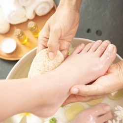 Reflexology + salt bath for tired feet in Stara Zagora Reflexology + salt bath for tired feet in Stara Zagora
