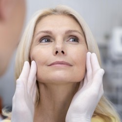 Facial therapy with anti-aging effect and care with professional cosmetics in Stara Zagora Facial therapy with anti-aging effect and care with professional cosmetics in Stara Zagora