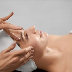 Масаж на лице с висококачествена грижа от Osmosis Beauty в Стара Загора Масаж на лице с висококачествена грижа от Osmosis Beauty в Стара Загора