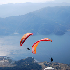 Панорамен полет с парапланер край Сопот