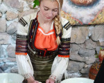Кулинарна работилница за приготвяне на баница в Раждавица с дегустация на боза от Макароон
