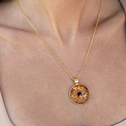 Make (yourself) a unique gift - a digital painting + a locket, bracelet or keychain with your iris in Plovdiv