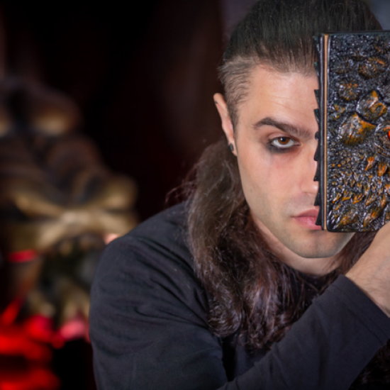 Изживейте приказните истории, с които сте отраснали, с ескейп стая Златната ябълка и змеят от Makaroon Изживейте приказните истории, с които сте отраснали, с ескейп стая Златната ябълка и змеят от Makaroon