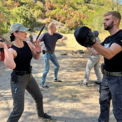 Обучение по използване на огнестрелно оръжие на снимачна площадка + видеозаснемане 