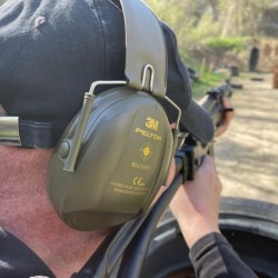 Обучение по боравене с автомат „Калашников“ - безопасност и основи при работа 