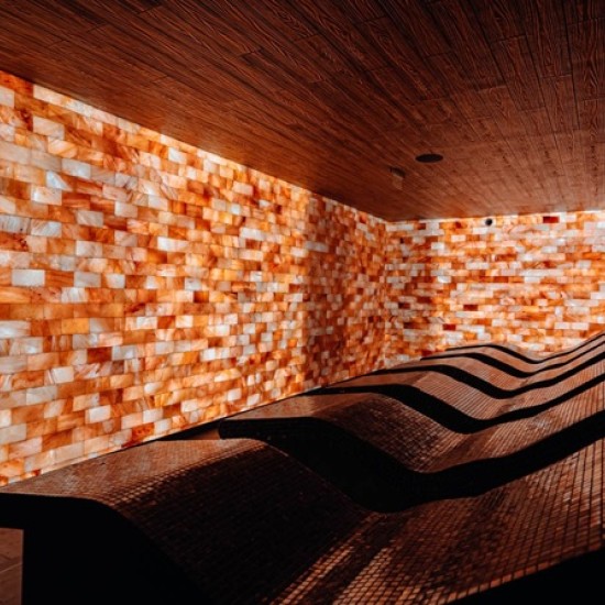 Насладете се на мечтан спа релакс с 4-часов достъп за в Pulse Therme Банско от Makaroon