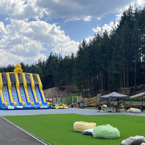 Забавлението е гарантирано с Конна езда, разходка с АТВ и въжен парк в Therme Fun and Sport Park, с. Баня от Makaroon