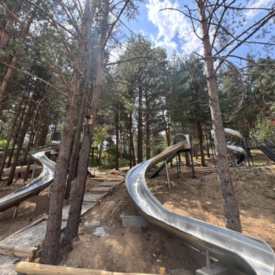 Забавлението е гарантирано с Конна езда, разходка с АТВ и въжен парк в Therme Fun and Sport Park, с. Баня от Makaroon