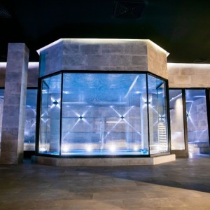 Усетете пулса на природата с 4-часов достъп за един човек до СПА комплекс Pulse Therme, с. Баня