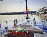 Романтична вечеря за двама и нощувка на яхта във Варна от Макароон