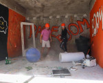 Чупи без притеснения в Rage Room Велико Търново! от Макароон Чупи без притеснения в Rage Room Велико Търново! от Макароон