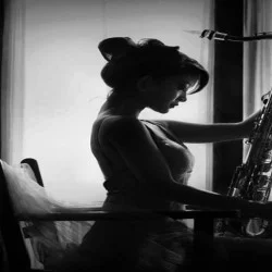 Научи се да свириш на саксофон: Пакет от два урока