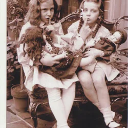 Една мистерия, която шокира... в Ескейп стая ROOM 66 II - История по действителен случай за двама