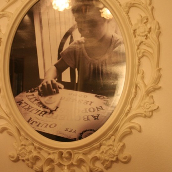 Включете се в една шокираща мистерия с Ескейп стая ROOM 66 II (по действителен случай) от Makaroon