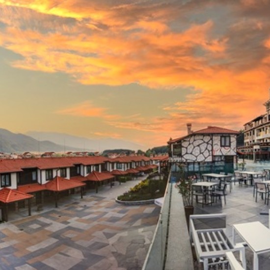 Подарете си невероятна семейна спа почивка с Две нощувки в комплекс Русковец Термал СПА и Ски Резорт от Makaroon