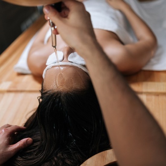 Give your hair an incredible spa experience with argan therapy from Makaroon Give your hair an incredible spa experience with argan therapy from Makaroon