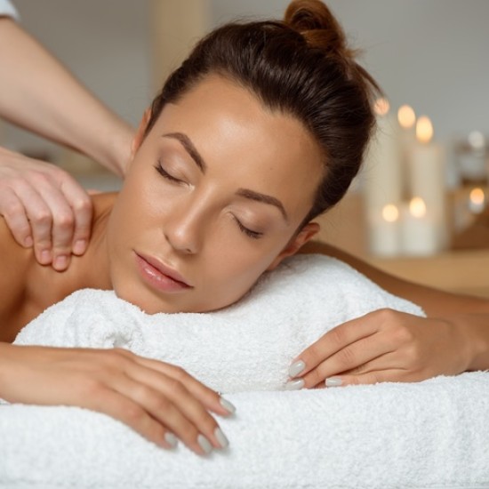 Not just a massage, but a complete spa experience with many benefits - try a fire massage from Makaroon Not just a massage, but a complete spa experience with many benefits - try a fire massage from Makaroon
