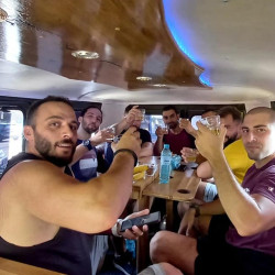 Сафари бар във Велинград за 8 човека Сафари бар във Велинград за 8 човека