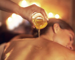 Погрижете се за неприятните схващания с „Болкоуспокояващ масаж“ от Makaroon