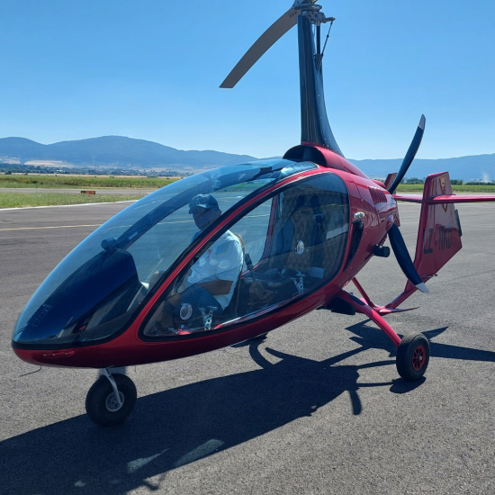 Over mountains and lakes with "Flight over the Seven Rila Lakes with a gyrocopter" from Makaroon