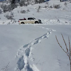 Целодневен тур с джип в Родопите за до 4 човека, край Смолян Целодневен тур с джип в Родопите за до 4 човека, край Смолян