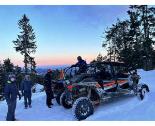 Снежно сафари RZR край Пампорово за четирима души